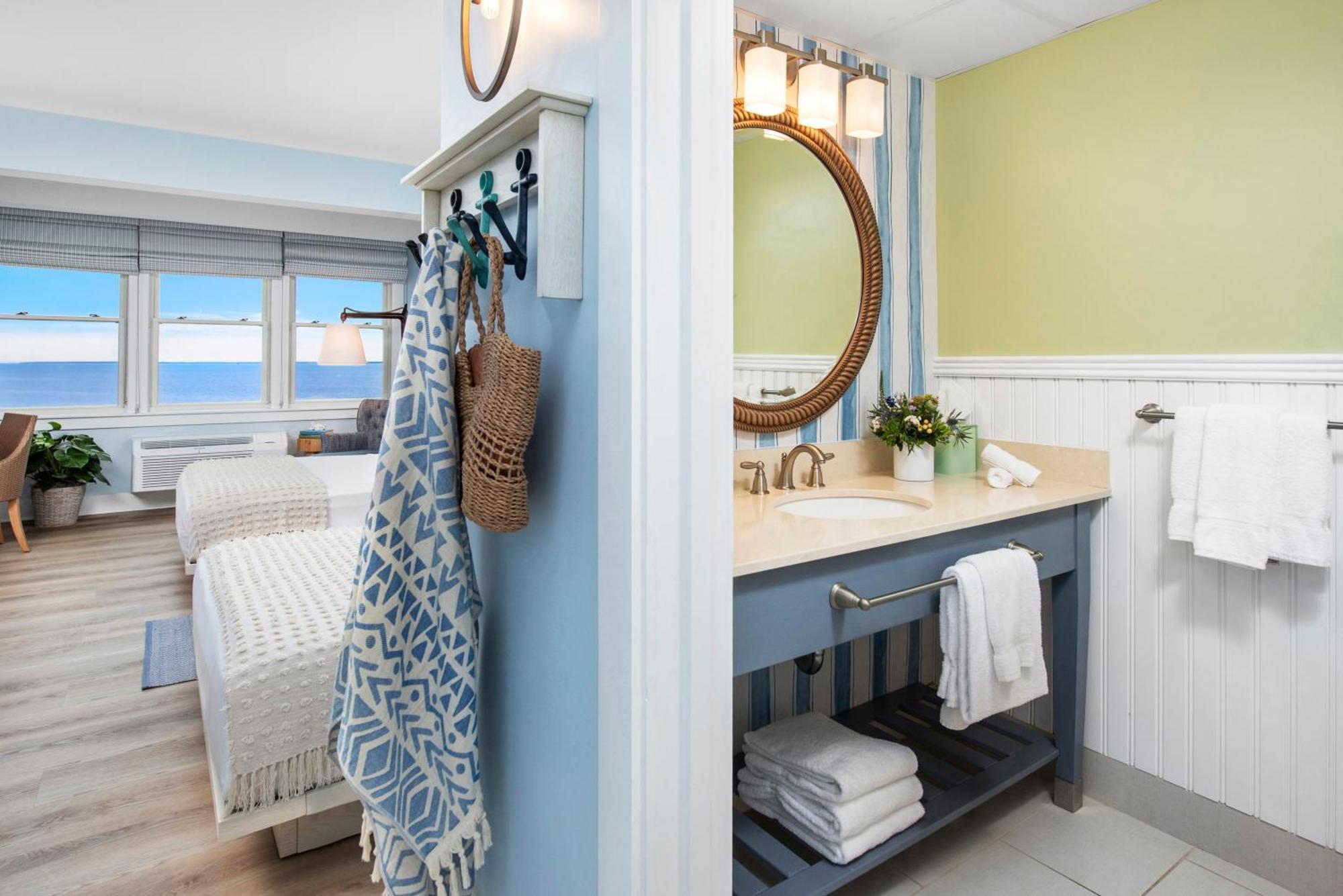 Sea Crest Beach Resort Falmouth Eksteriør bilde