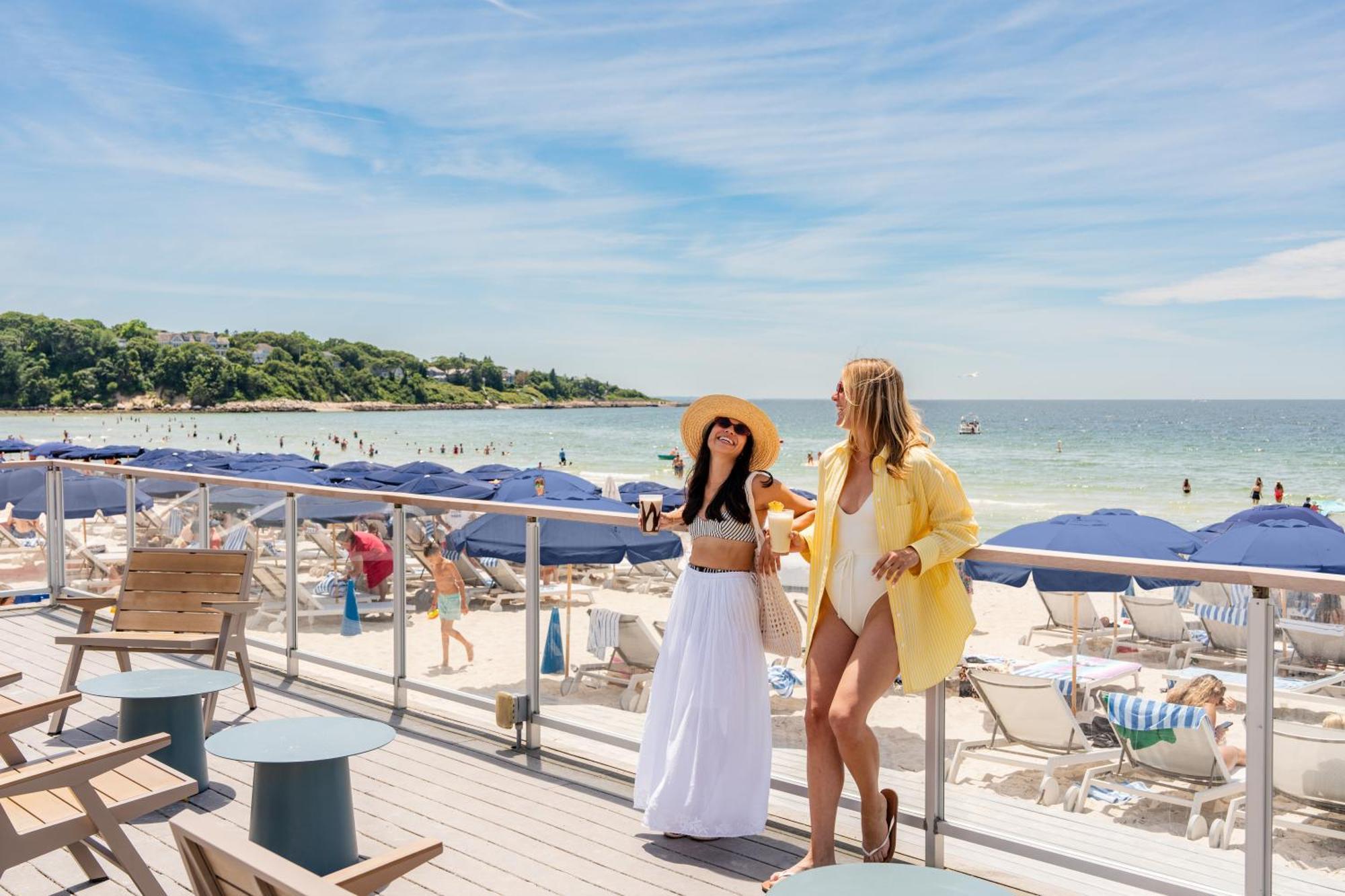 Sea Crest Beach Resort Falmouth Eksteriør bilde