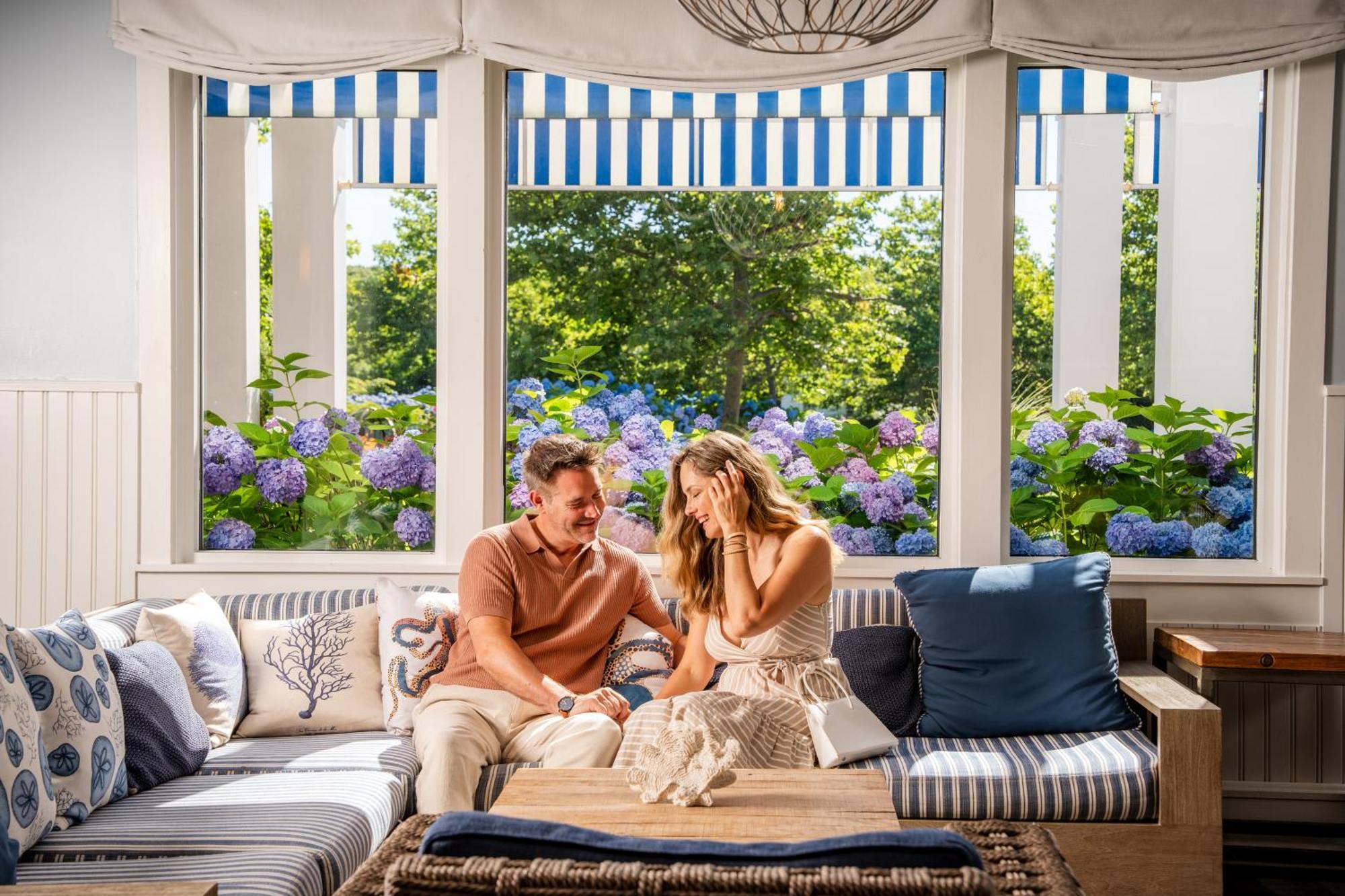 Sea Crest Beach Resort Falmouth Eksteriør bilde